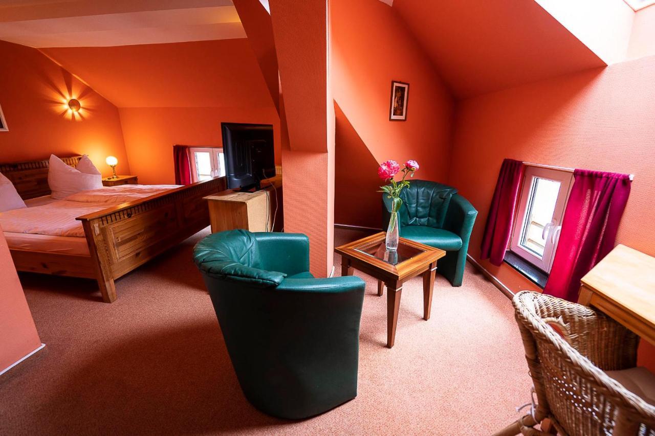 Pension Am Dom Schwerin  Extérieur photo
